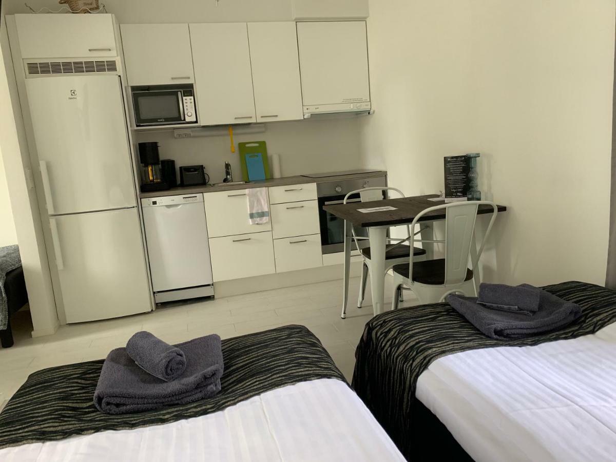Green Door Apartments Ювяскюля Екстер'єр фото